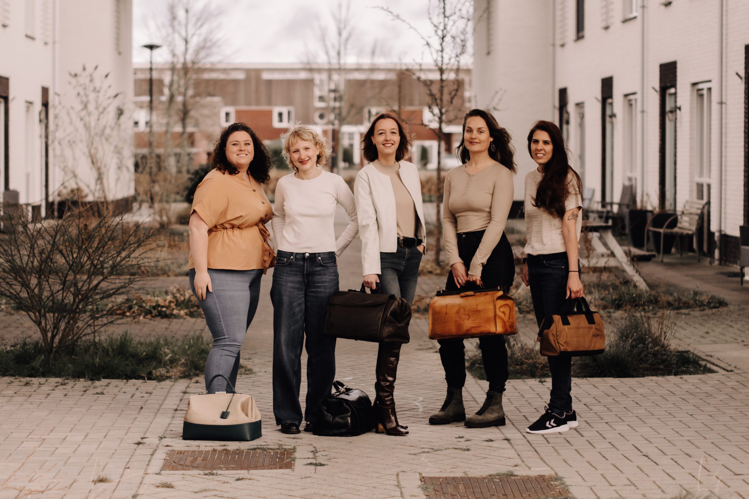 Verloskundige Kampen